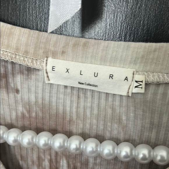 Brown and Cream Ruched Bodycon Dress with Long Sleeves - Picture 2 of 2